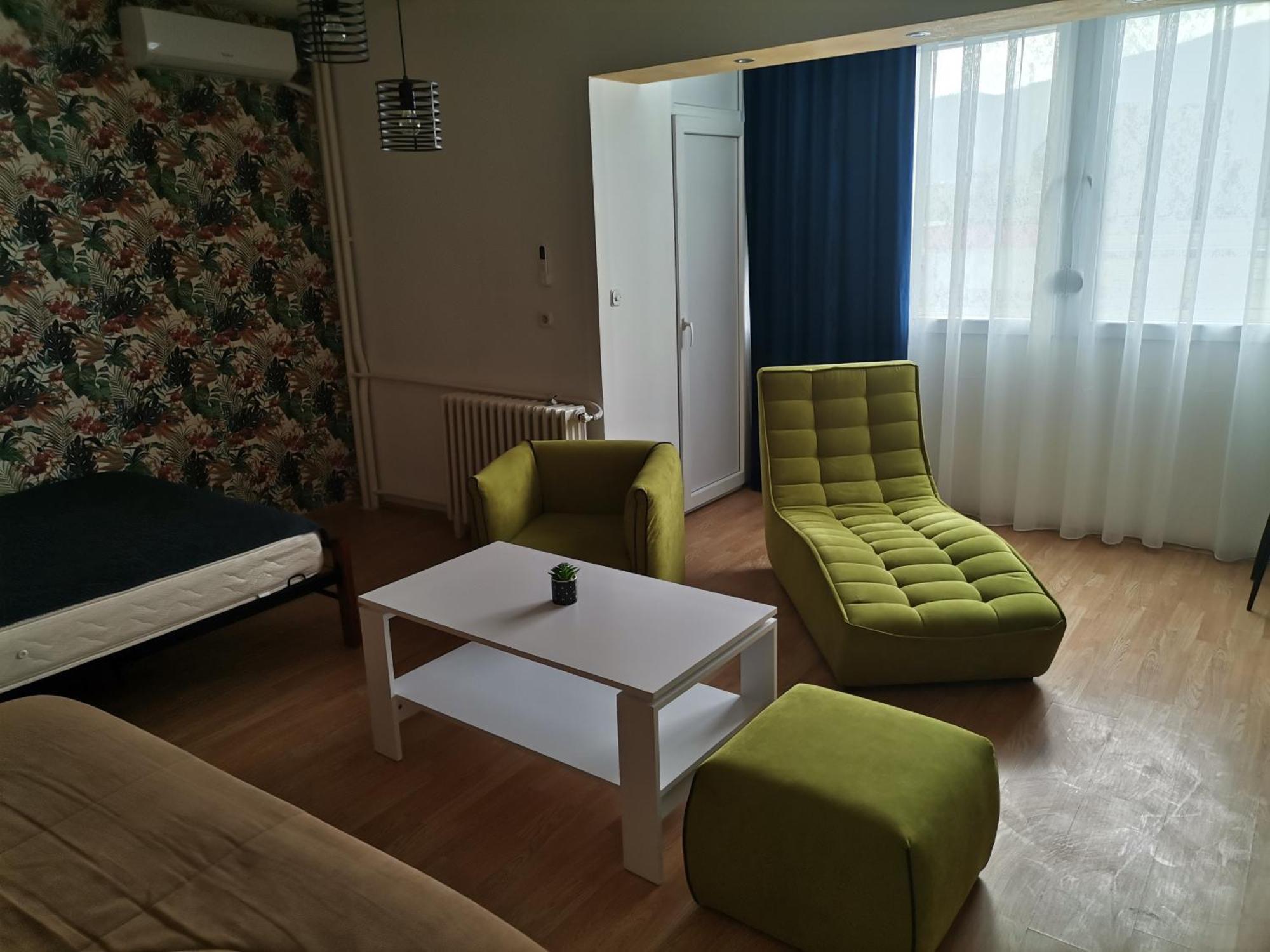 Calla 5 Apartment - Main Square, In The City Shopping Center - Parking Slot With Security And Video Camera Skopje Buitenkant foto