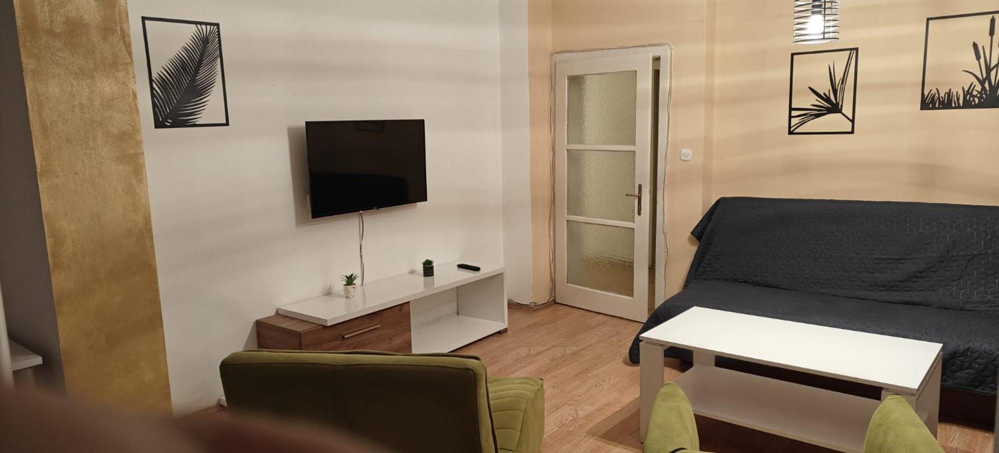 Calla 5 Apartment - Main Square, In The City Shopping Center - Parking Slot With Security And Video Camera Skopje Buitenkant foto